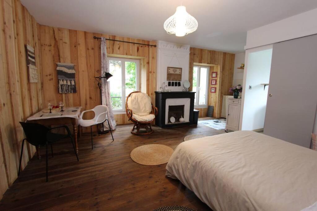 Apartament Charmant Studio Avec Jardin A La Campagne Sur Le Chemin De Saint Jacques De Compostelle Lauzerte Zewnętrze zdjęcie